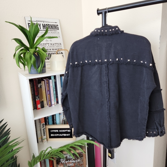 Zara Black Frayed and Studded Denim Jean Long Sleeve Shirt Jacket Shacket - Picture 5 of 5